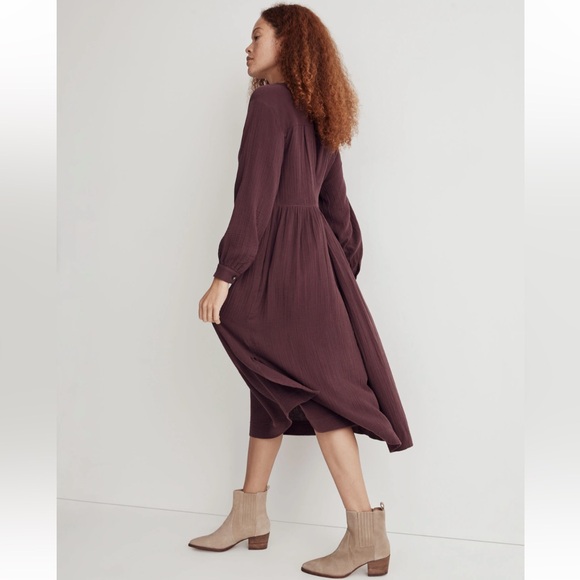 Madewell // Lightspun Button-Front Midi Dress in Dark Fig - Picture 3 of 8